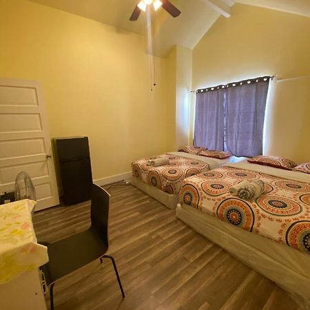 Private Large La Bedroom W Private Half-Bathroom - Ac - Wifi - Private Fridge Near Usc - Exposition Park - Usc Memorial Coliseum - Banc Of California Stadium - Downtown Los Angeles Dtla - University Of Southern California Usc! 외부 사진
